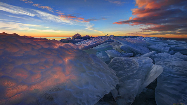 Sunset mountain ice snow clouds free wallpaper for desktop - medium preview image