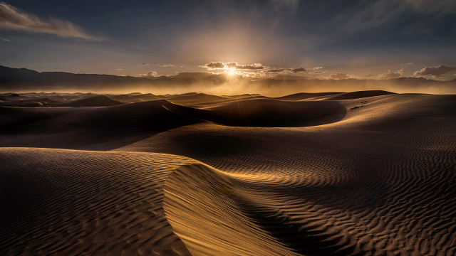 Desert sunset mountains sand dunes #2 free wallpaper for desktop - medium preview image