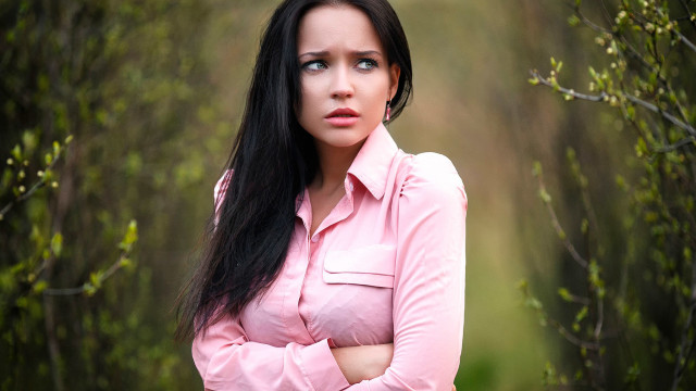 Eve ryder pink shirt forest free wallpaper for desktop - medium preview image