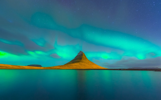 Mountain green aurora water distant free wallpaper for desktop - medium preview image