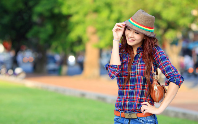 Woman plaid shirt hat park free wallpaper for desktop - medium preview image