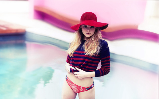 Woman redhat stripedshirt pool blonde free wallpaper for desktop - medium preview image