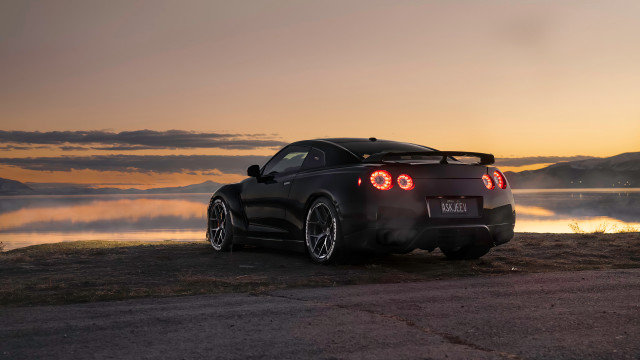Black sports car lake sunset free wallpaper for desktop - medium preview image