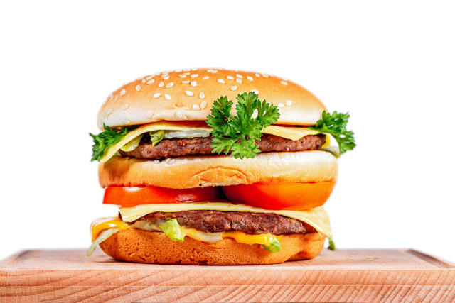 Hamburger cheese lettuce tomato mayonnaise free wallpaper for desktop - medium preview image