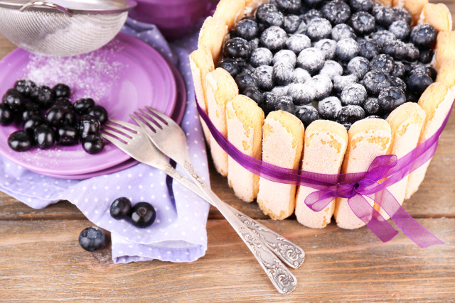 Blueberry cake purple ribbon food free wallpaper for desktop - medium preview image