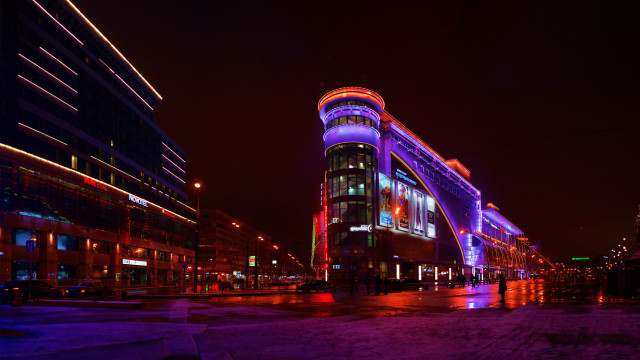 Neon cityscape tokyo skyscraper night free wallpaper for desktop - medium preview image