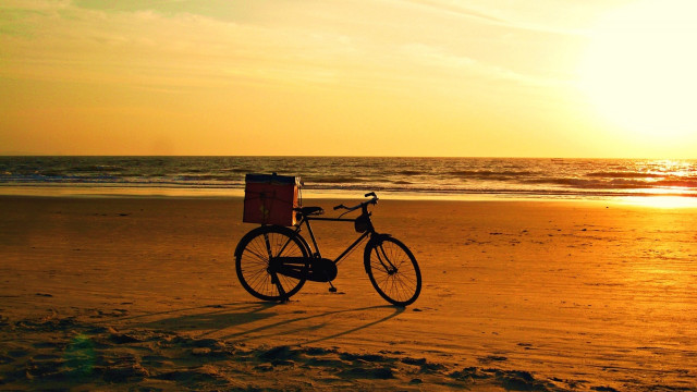 Bike beach sunset ocean gradient free wallpaper for desktop - medium preview image