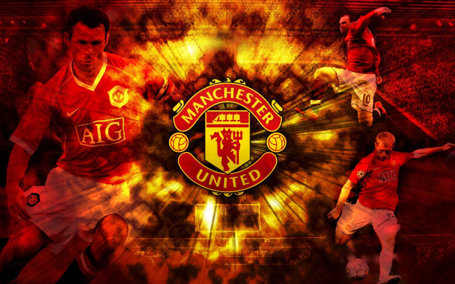 Manchester united soccer player kicking free wallpaper for desktop - medium preview image