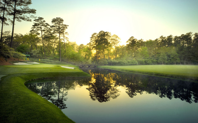Golf course pond green trees #3 free wallpaper for desktop - medium preview image