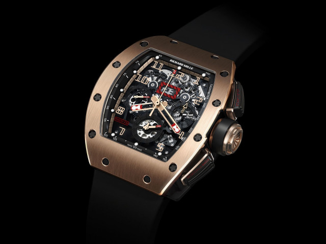 Black gold watch bronze sculpture free wallpaper for desktop - medium preview image