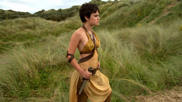 Woman costume field grass sword free wallpaper for desktop - medium preview image