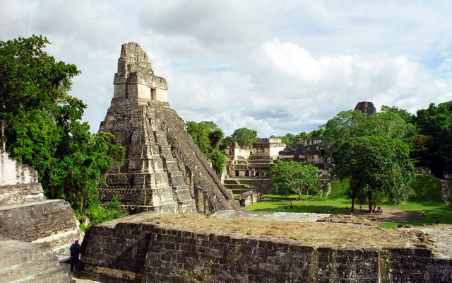 Large pyramid park trees clouds free wallpaper for desktop - medium preview image