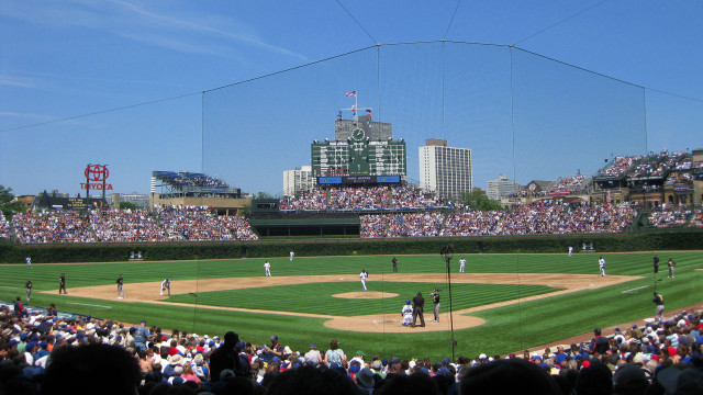 Baseball game stadium crowd fans free wallpaper for desktop - medium preview image