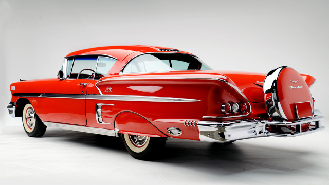 Red classic car white background free wallpaper for desktop - medium preview image