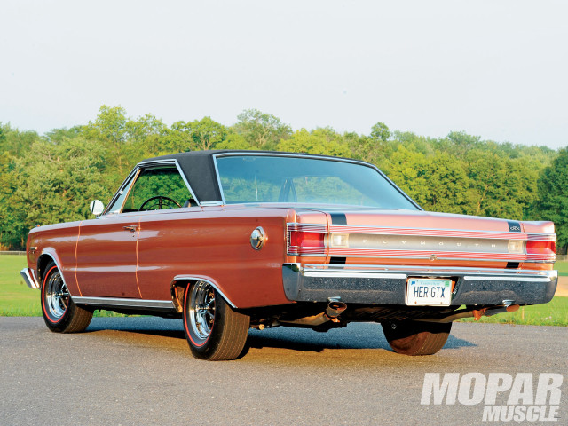 Red car forest road sunny free wallpaper for desktop - medium preview image