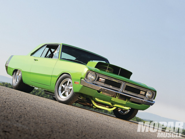 Green car parked side road free wallpaper for desktop - medium preview image