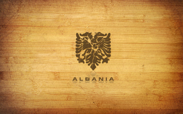 Wooden lion albania regionalism ultrafine free wallpaper for desktop - medium preview image