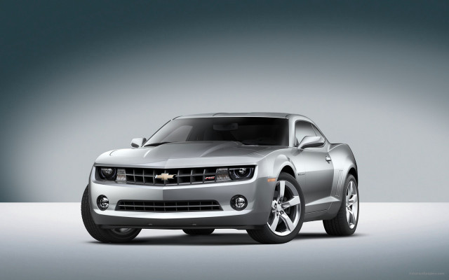Silver chevrolet camaro studio gray free wallpaper for desktop - medium preview image