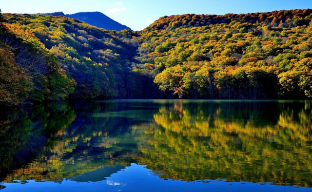 Lake trees mountain blue sky #2 free wallpaper for desktop - medium preview image