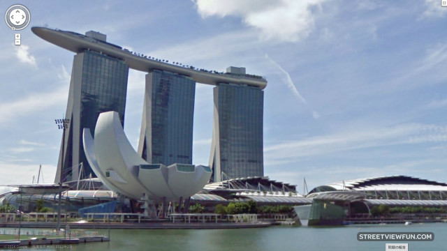 Large building windows water front free wallpaper for desktop - medium preview image