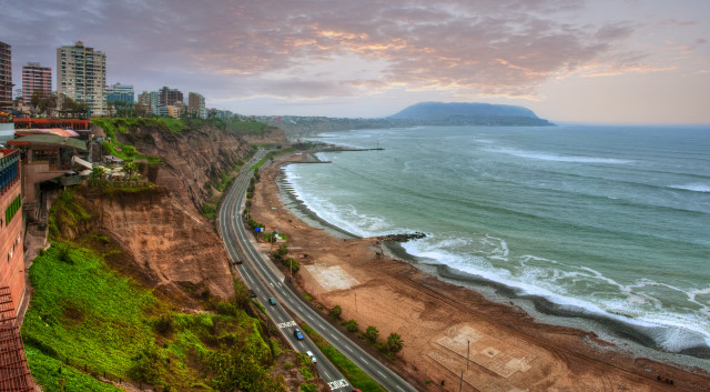 Beach city cliff view train free wallpaper for desktop - medium preview image
