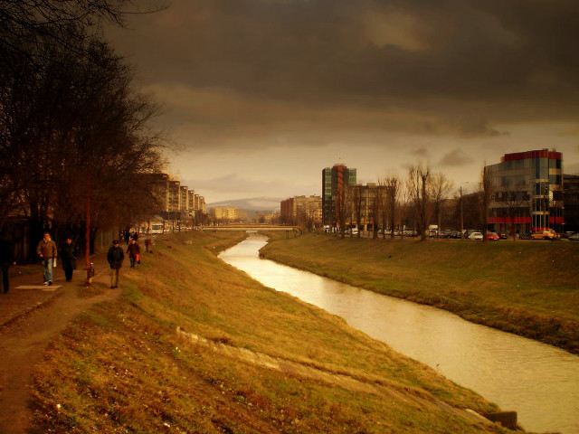 People walking path river city free wallpaper for desktop - medium preview image