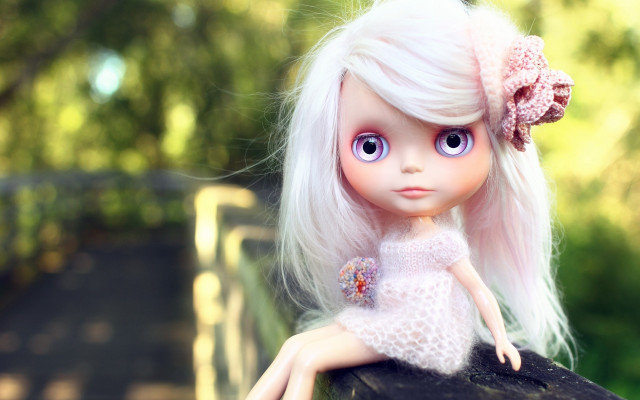 Doll whitehair pinkdress park bokeh free wallpaper for desktop - medium preview image