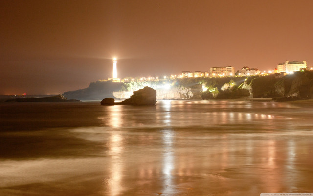 City night light tower water free wallpaper for desktop - medium preview image