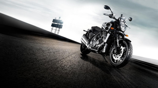 Motorcycle parked highway 101 cloudy free wallpaper for desktop - medium preview image