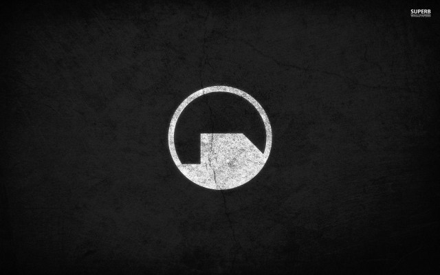 Black white circle arrow center free wallpaper for desktop - medium preview image
