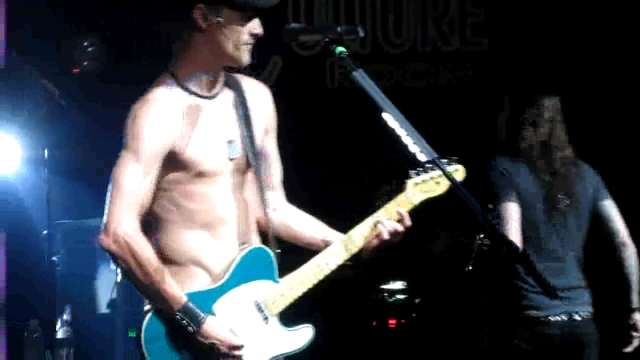 Man shirt guitar stage microphone free wallpaper for desktop - medium preview image