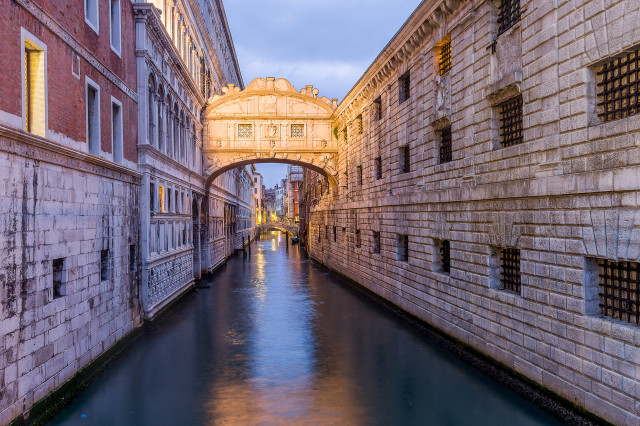 Narrow canal bridge buildings water free wallpaper for desktop - medium preview image