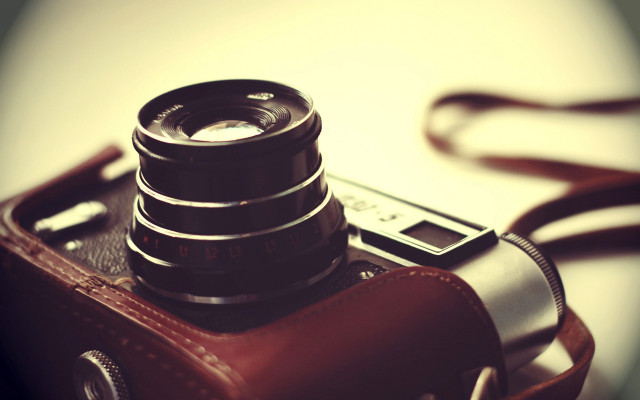 Camera leather case strap table free wallpaper for desktop - medium preview image