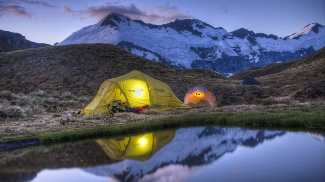 Yellow tent lake mountains night free wallpaper for desktop - medium preview image