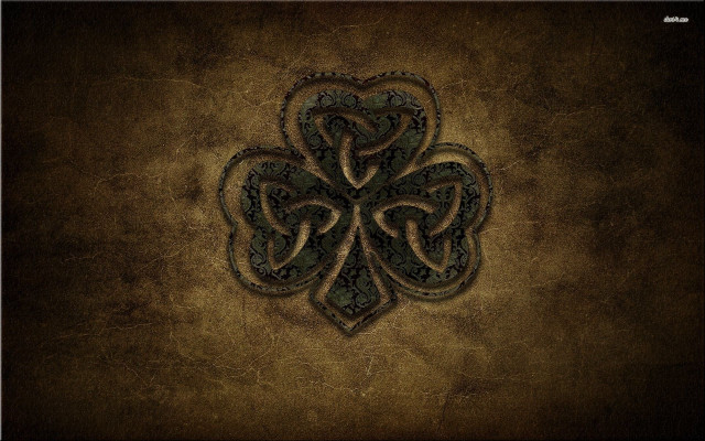 Gothic clover wall portrait album free wallpaper for desktop - medium preview image