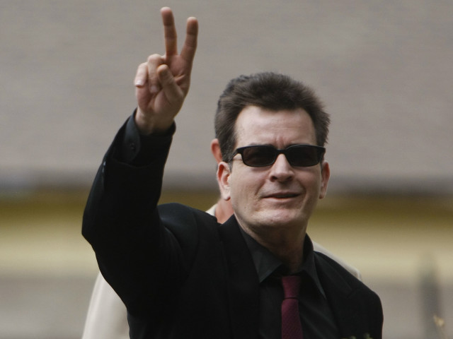 Man suit peace sign sunglasses free wallpaper for desktop - medium preview image