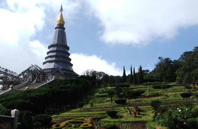 Tall tower gold top hill free wallpaper for desktop - medium preview image