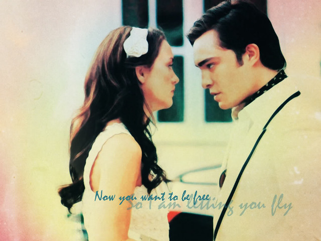 Man woman window sign says free wallpaper for desktop - medium preview image