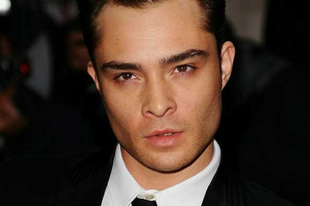 Man suit tie serious look #9 free wallpaper for desktop - medium preview image