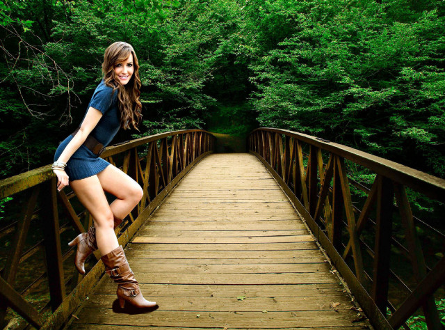 Woman posing bridge woods boots free wallpaper for desktop - medium preview image