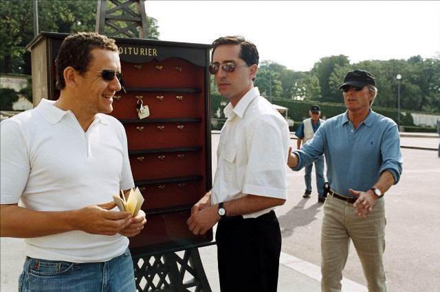 Men mailbox hat sunglasses flower free wallpaper for desktop - medium preview image