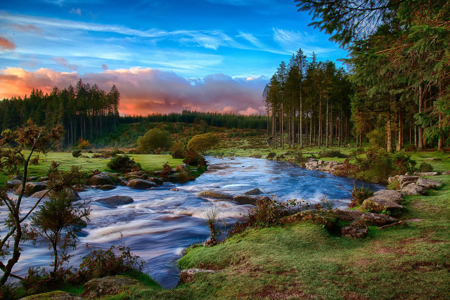 River lush forest cloudy sunset free wallpaper for desktop - medium preview image