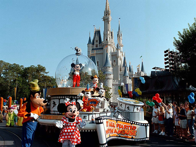 Mickey mouse parade float castle free wallpaper for desktop - medium preview image