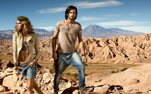 Man woman walking desert together free wallpaper for desktop - medium preview image