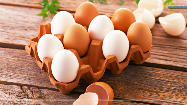 Carton of eggs wooden table free wallpaper for desktop - medium preview image