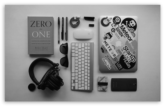 Computer keyboard image photo pic free wallpaper for desktop - medium preview image