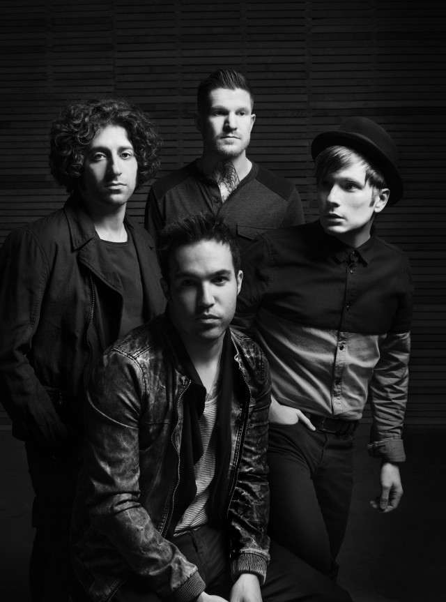 Men group black white photo #3 free wallpaper for mobile - medium preview image