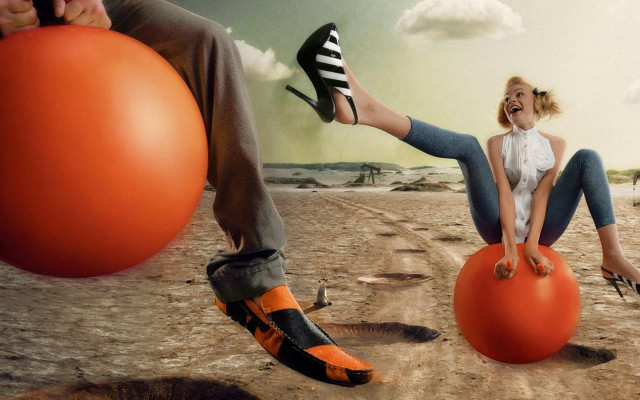 Woman man desert balls feet free wallpaper for desktop - medium preview image