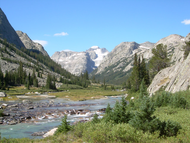 Lush river forest mountains sky free wallpaper for desktop - medium preview image