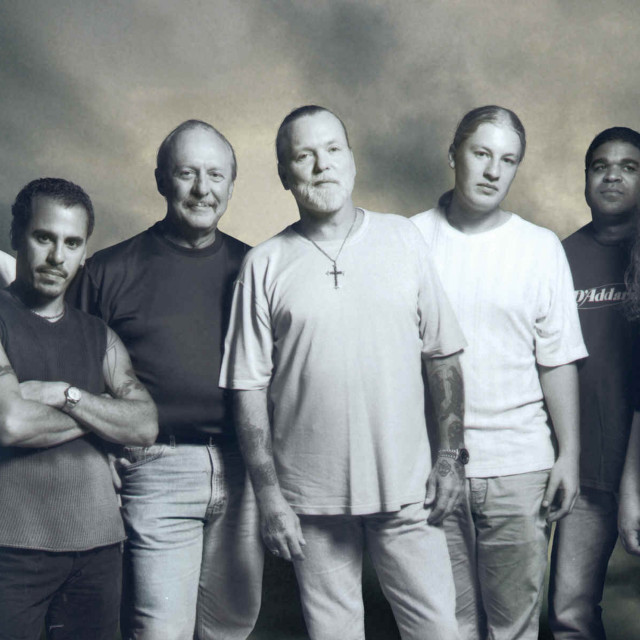 Men group cloudy sky cross #3 free wallpaper for tablet - medium preview image